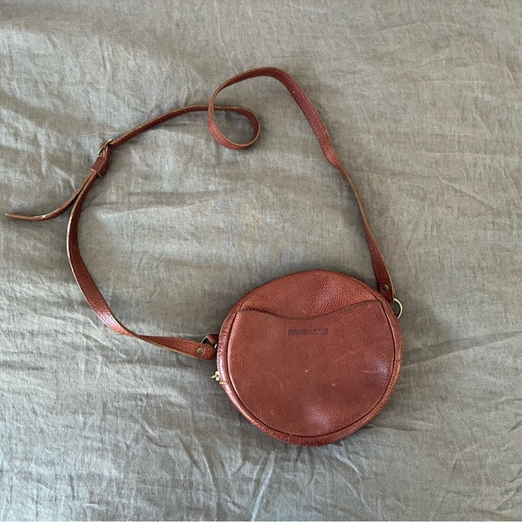 Circle Crossbody Bag - Picture 1 of 6